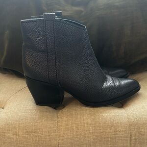 Naturalizer Navy Western Boot